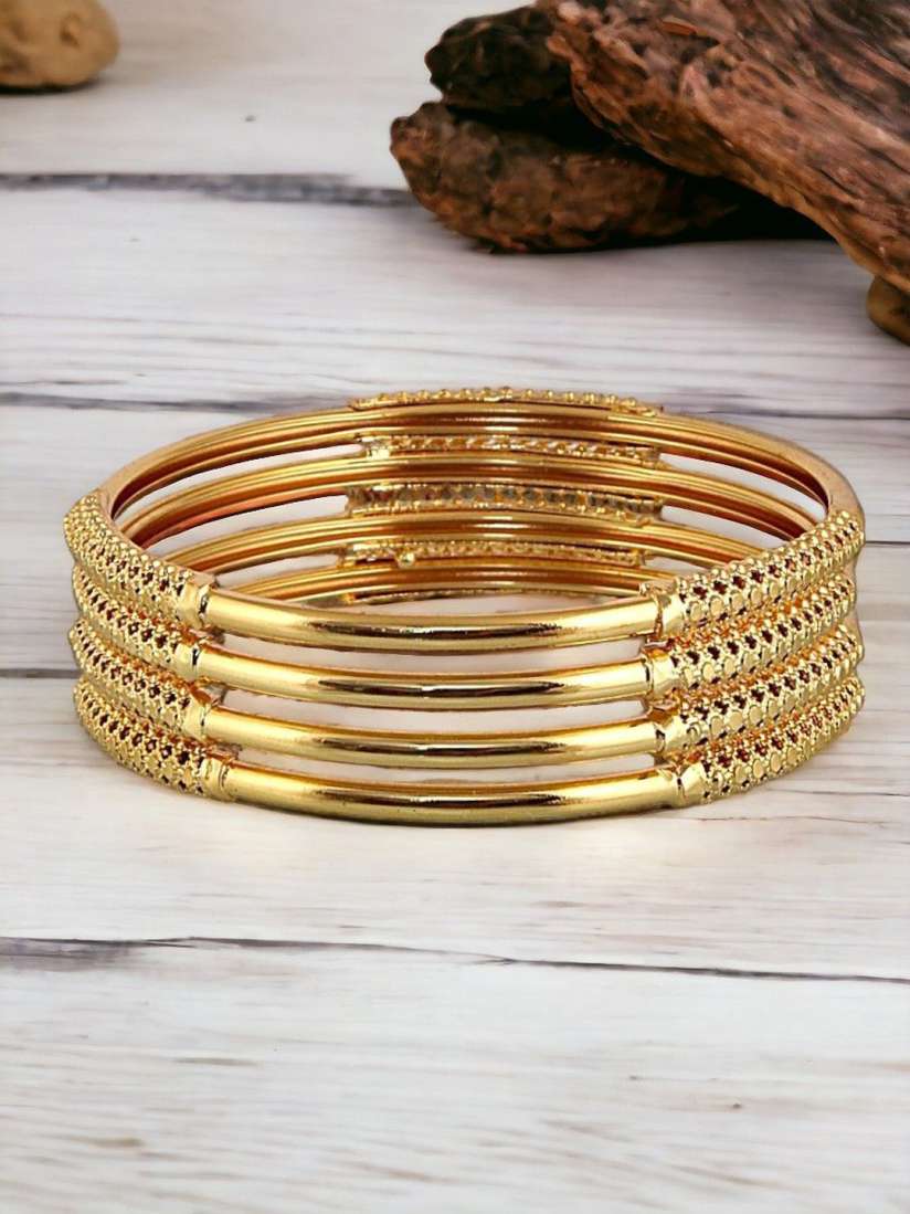 Buy LUCKY JEWELLERY Set Of 4 Gold Plated Stone Studded Traditional Bangles Bangle for Women 31078651 Myntra