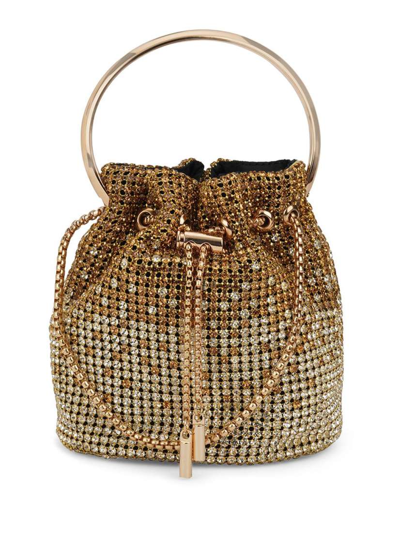 Globus bags new arrivals