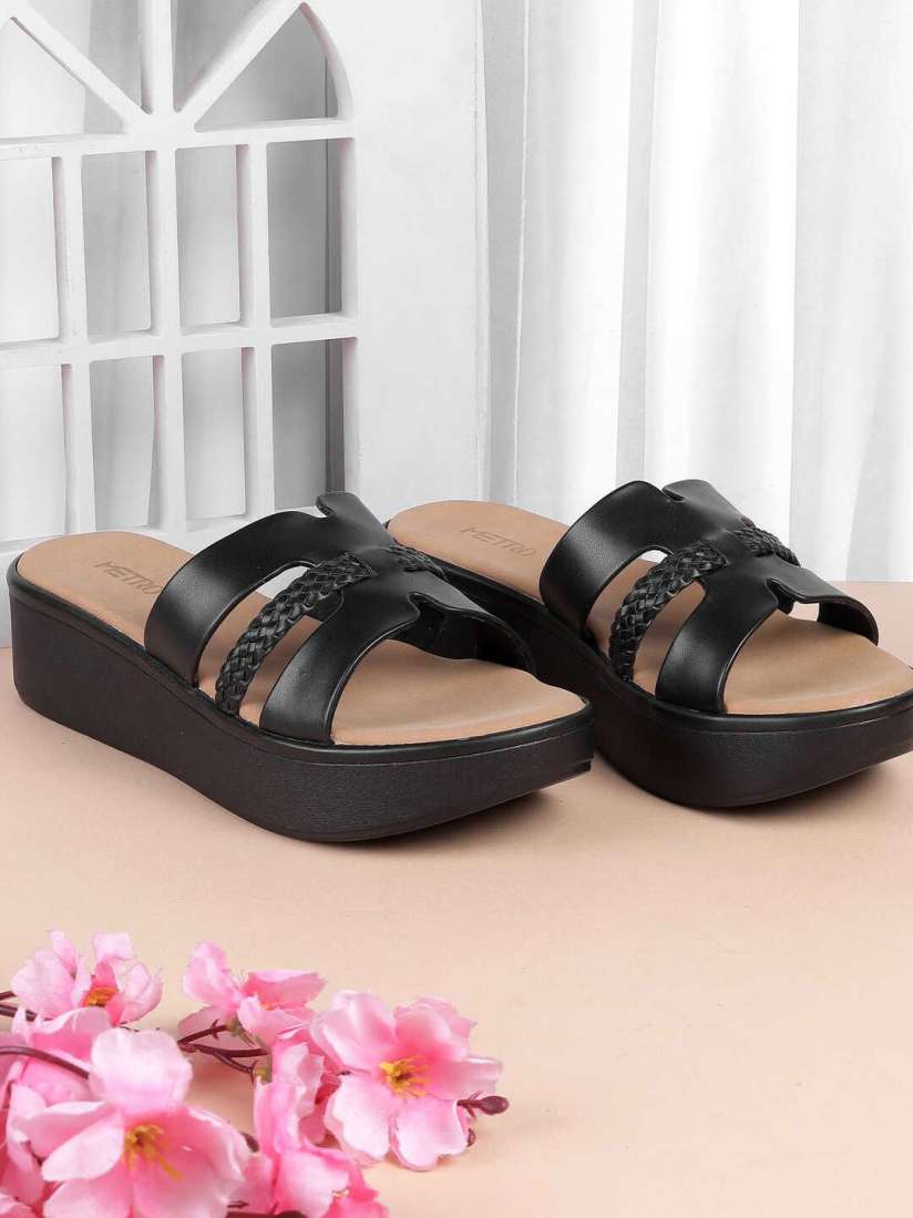 Solid black platform sandals deals