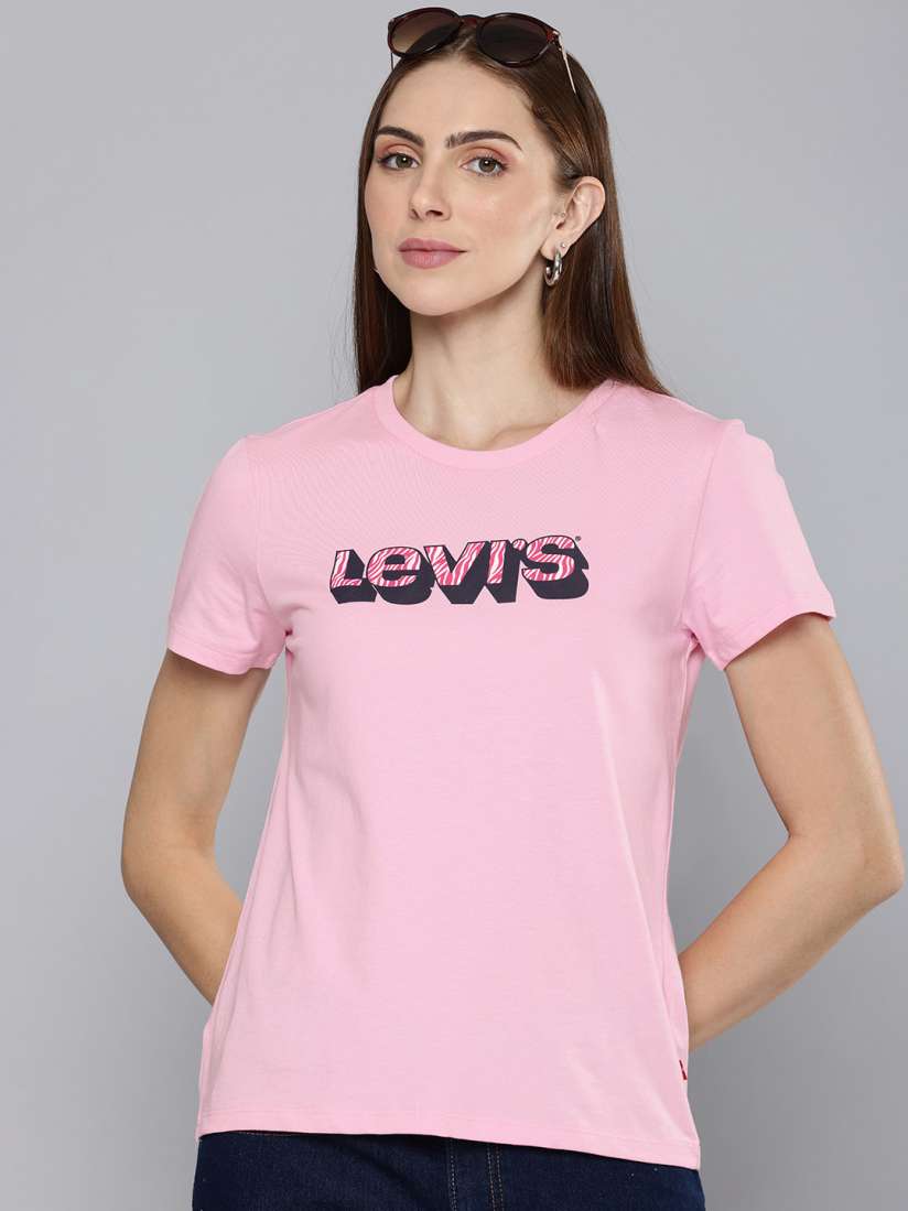 Buy Levis Pure Cotton Brand Logo Printed T shirt Tshirts for Women 29273126 Myntra