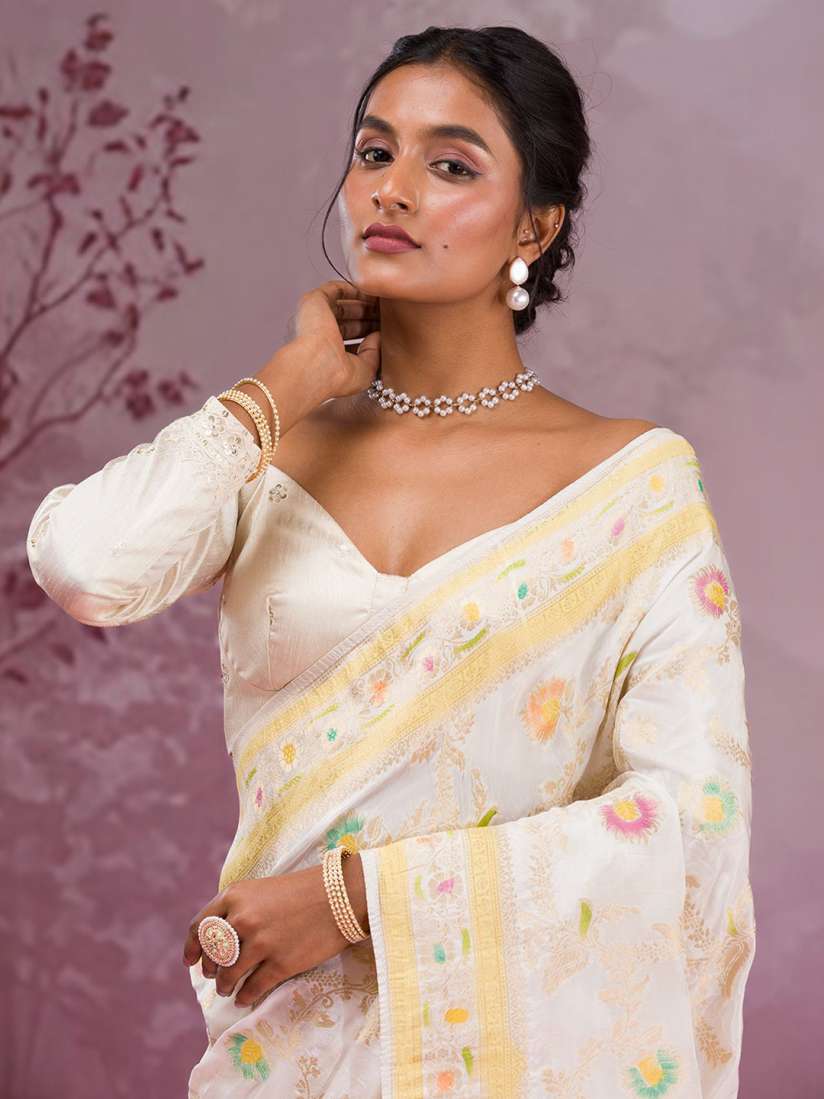 Buy Koskii Floral Printed Soft Saree Sarees for Women 30842294 Myntra