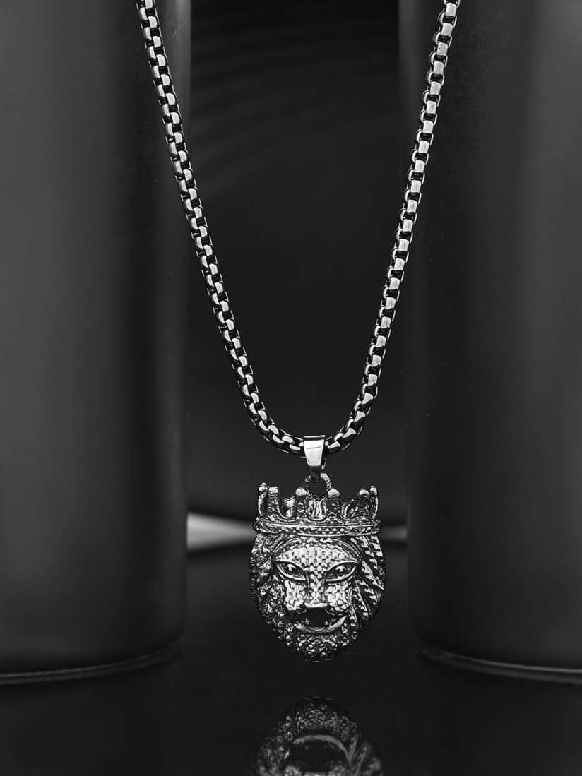 Voylla mens pendant on sale
