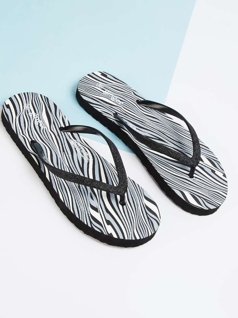 Ginger flip flops shop