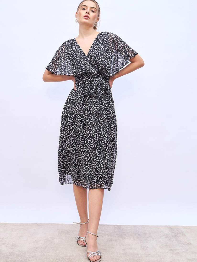 Styli Women Floral Print Flutter Sleeve Midi Dress