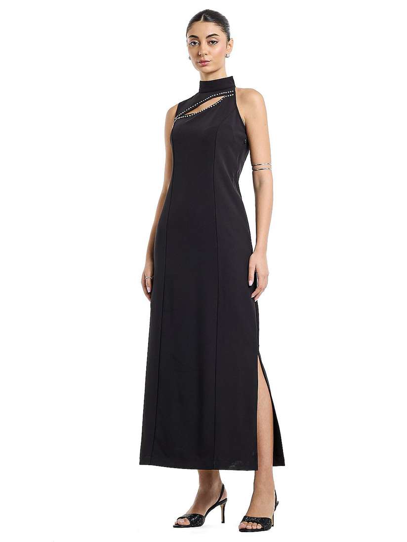 bcbg formal dresses Max Azria Cut with a feminine A Sleeveless Sheath Bcbg Prom BCBGMAXAZRIA