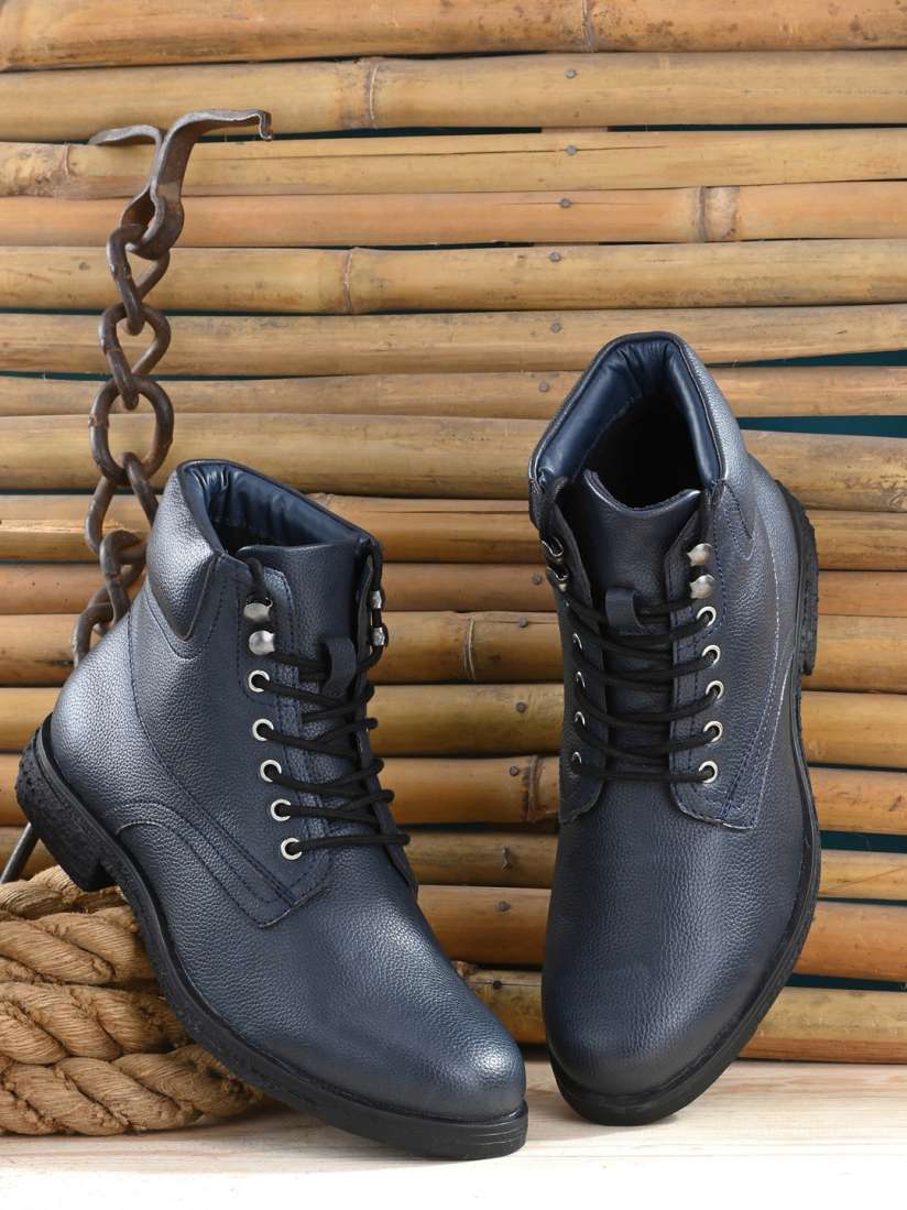 Boots on myntra on sale