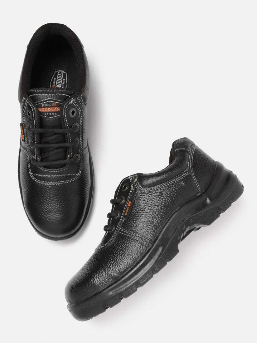 Myntra safety shoes store