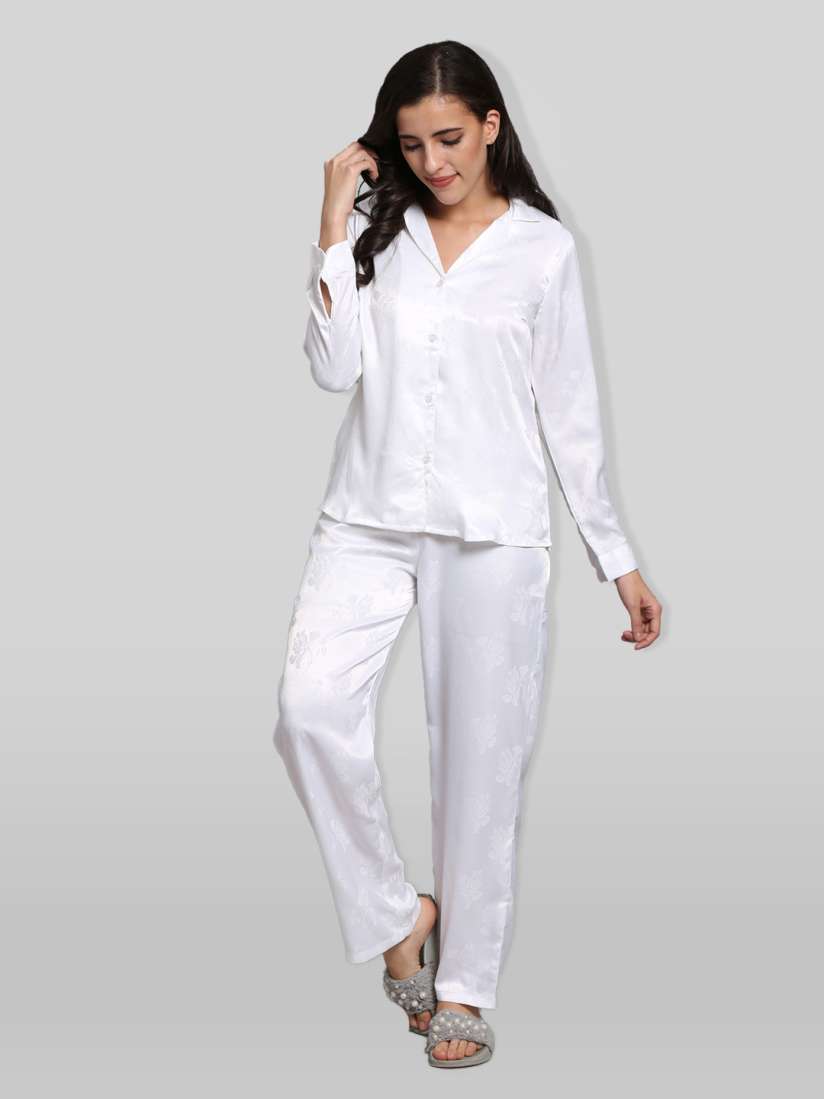 White night suit new arrivals