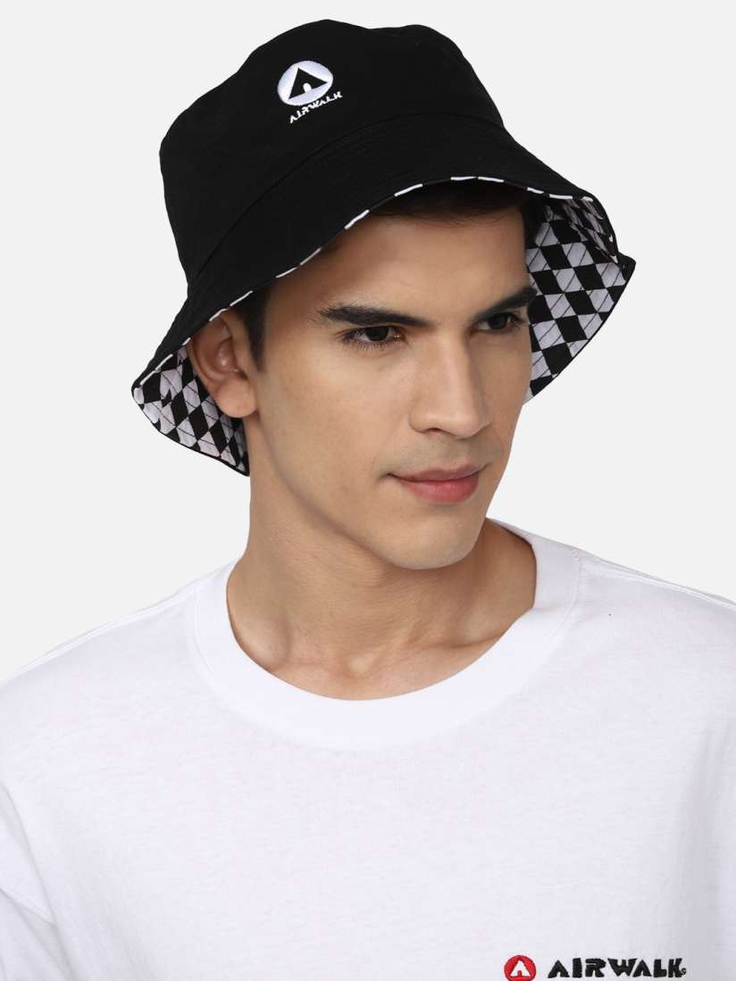Forever 21 bucket hat hotsell
