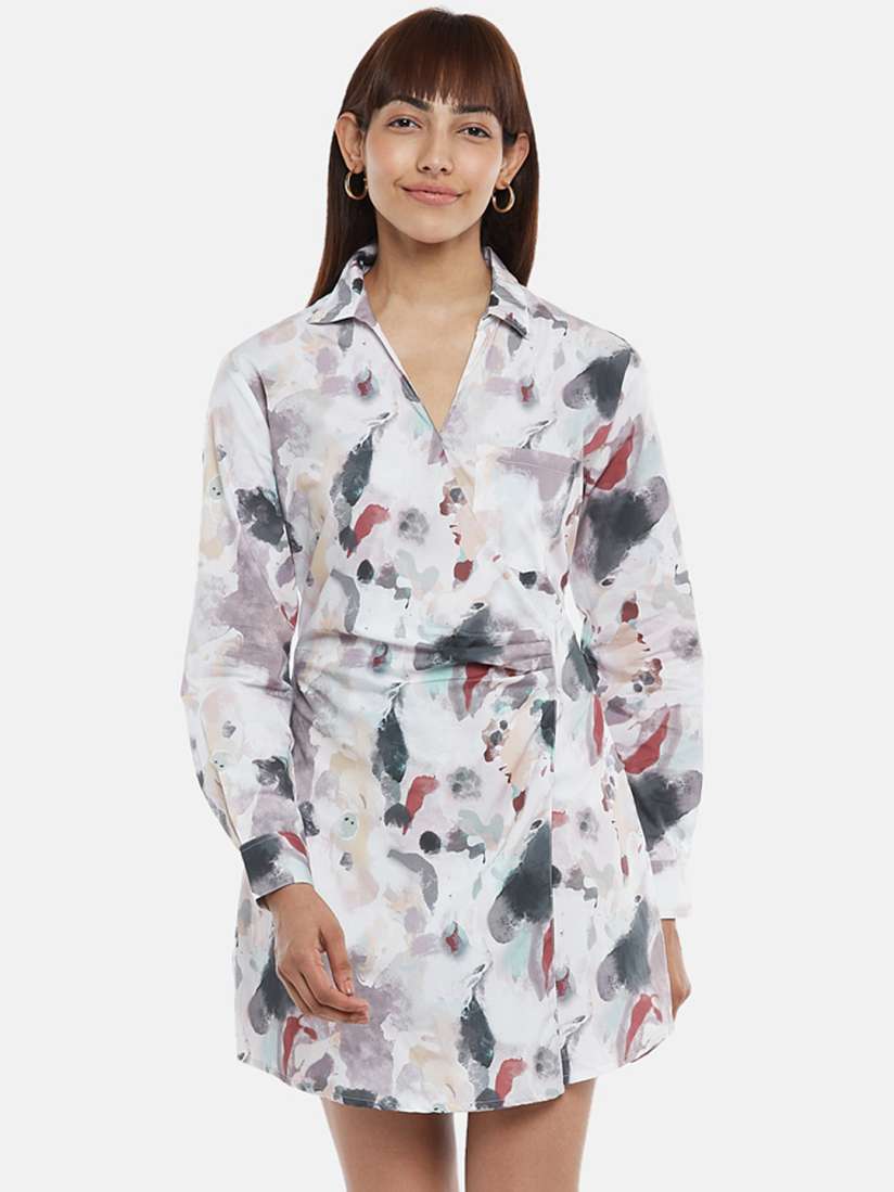 Pantaloons ladies dress store
