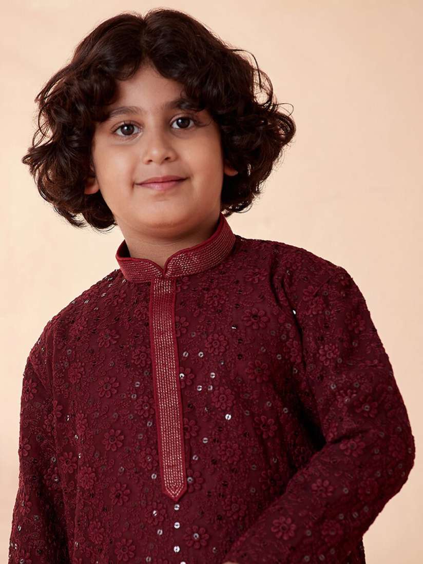 Buy Manyavar Boys Floral Embroidered Sequinned Kurta With Pyjamas Kurta Sets for Boys 20398940 Myntra