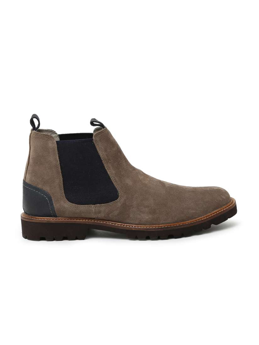 Ucb chelsea boots cheap