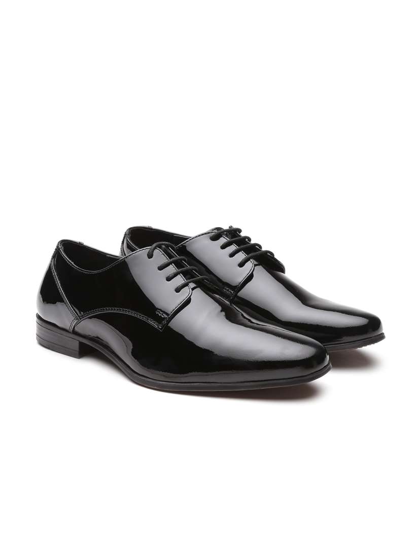 United colours of benetton formal shoes discount