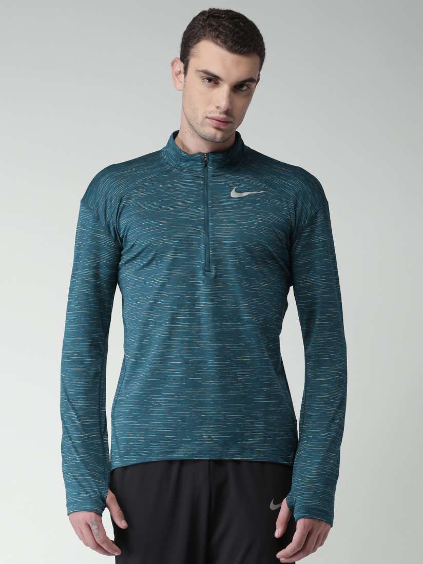 Nike high neck t shirt shop