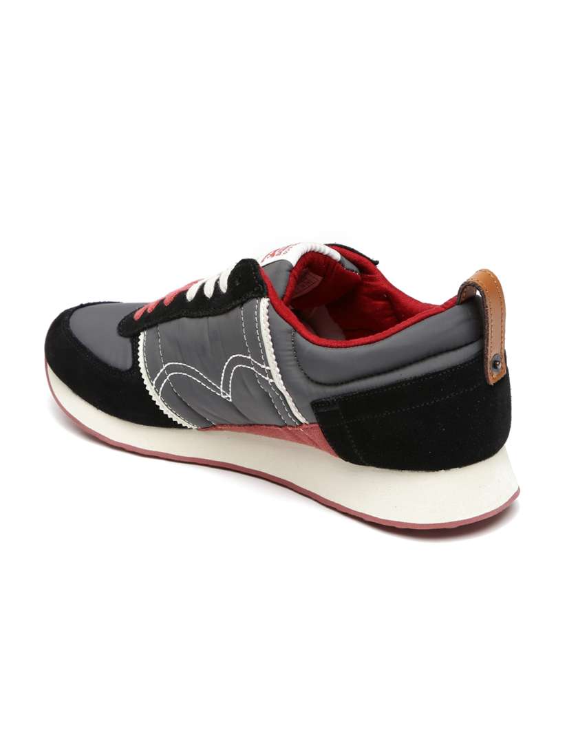 Levis gilmore sneakers on sale