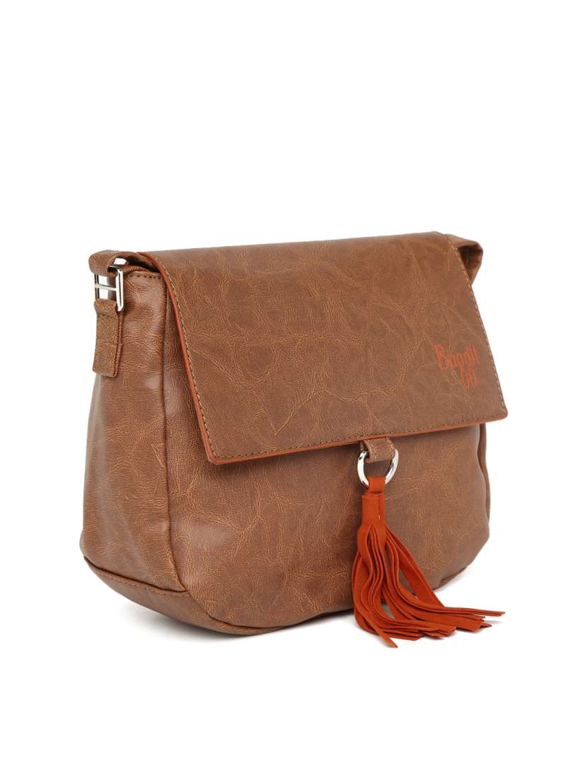 Baggit sling bags myntra 2025