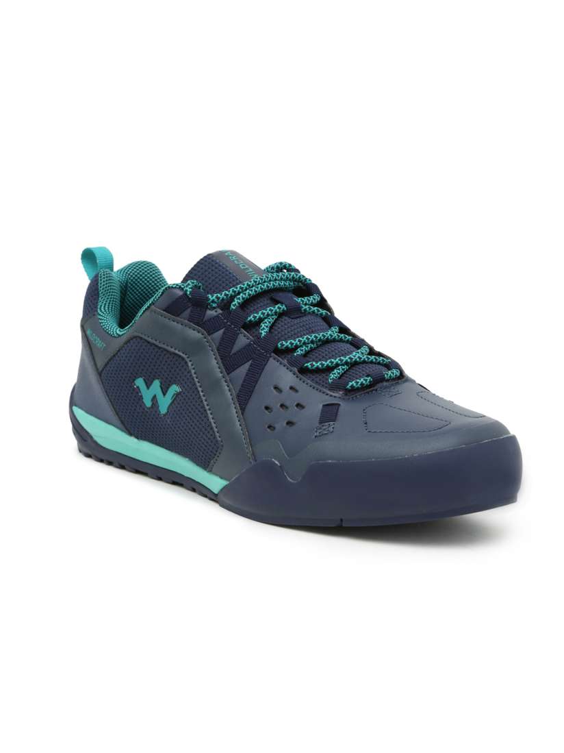 Myntra trekking shoes top