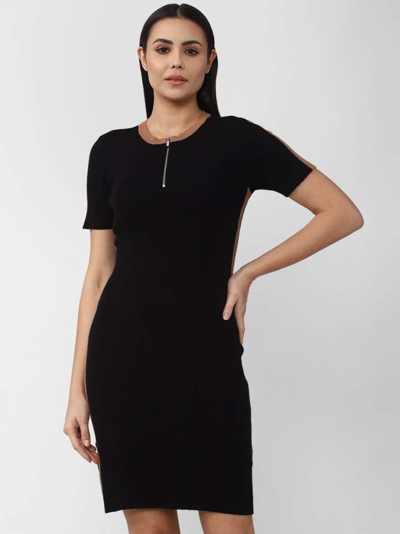 Black dress myntra top