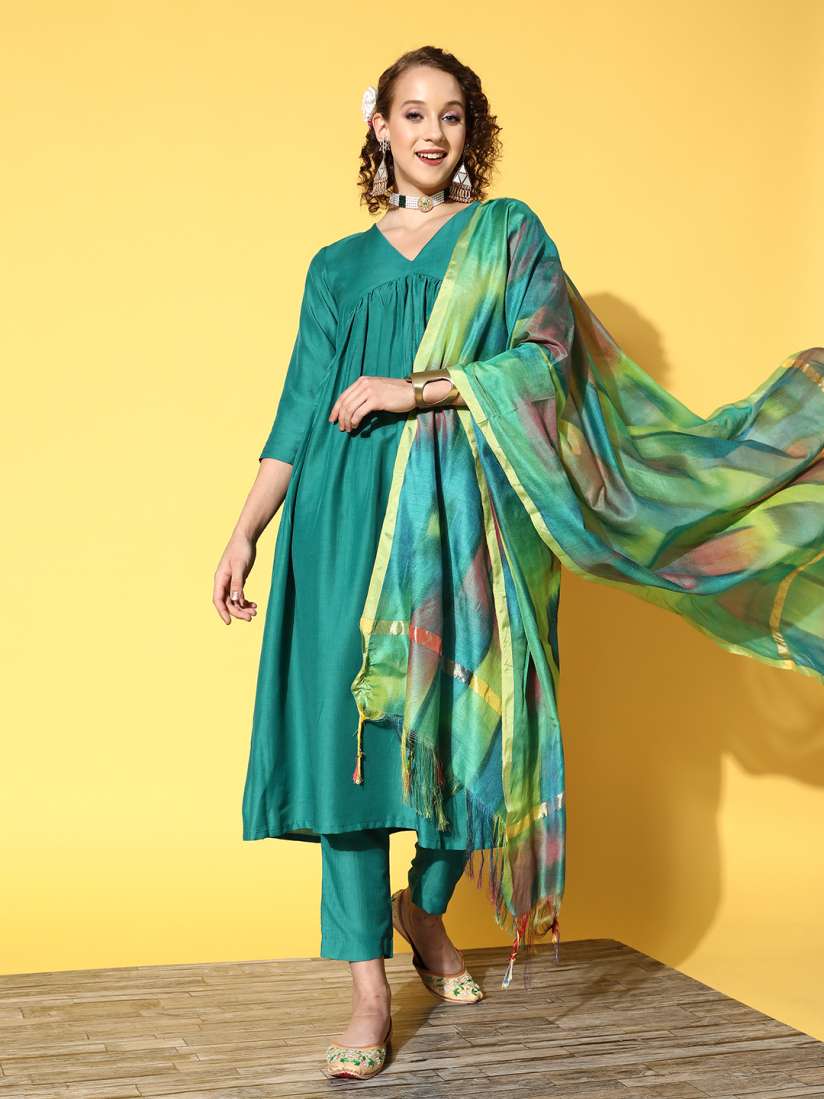 Green kurta for girls online