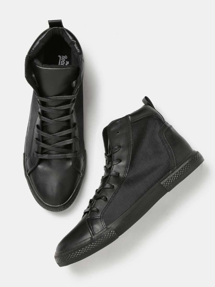 Myntra black sneakers clearance