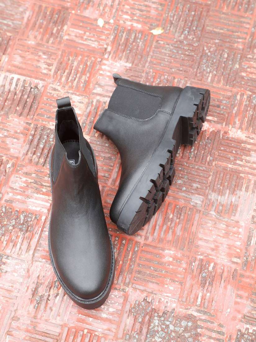 Leather chelsea boots womens sale outlet