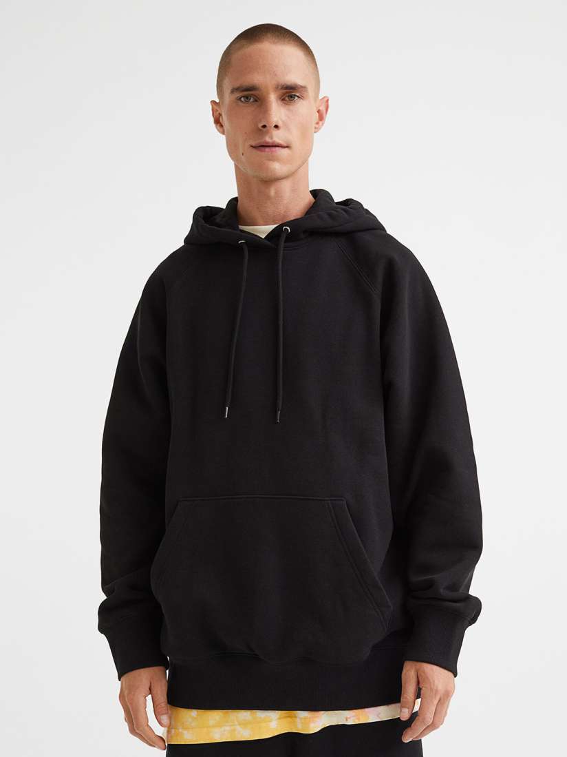 Black hoodie myntra deals