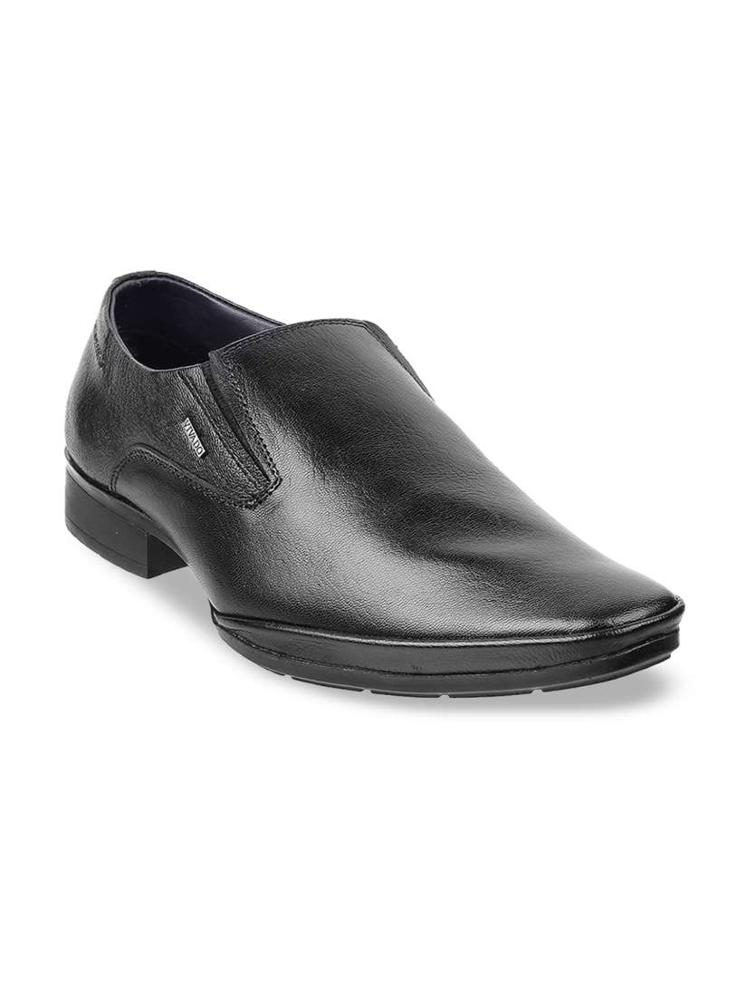 Walkway formal shoes top
