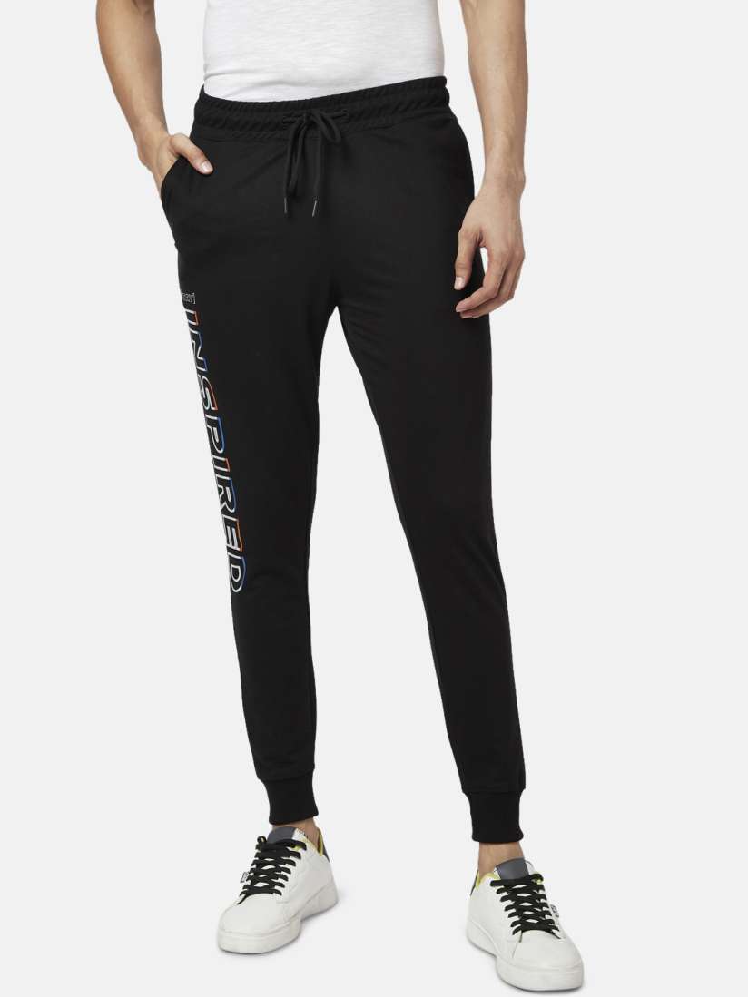 Nike joggers myntra store