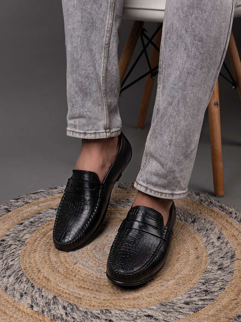 Juti For Kurta Pajama Footwear Jutti With Kurta Pajama Wear