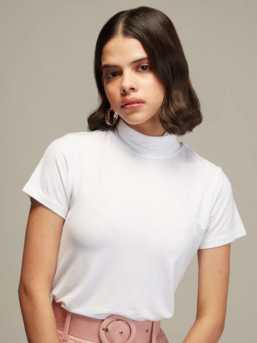 White turtleneck t shirt new arrivals