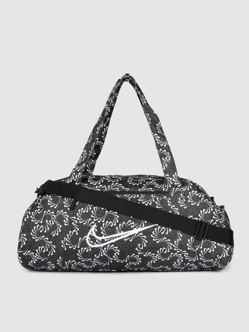 Nike duffel gym bag store