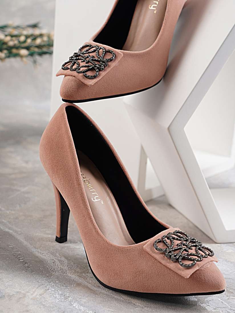 Pink velvet pumps sales