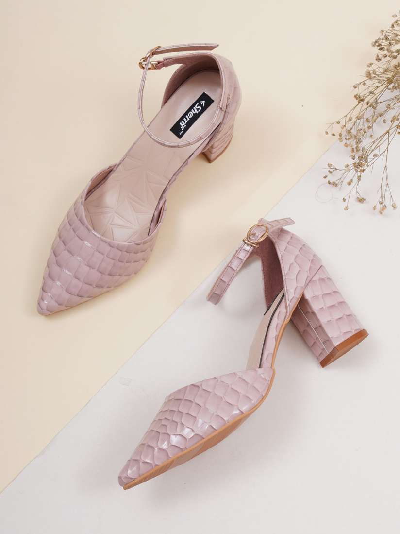 Flesh coloured shoes store