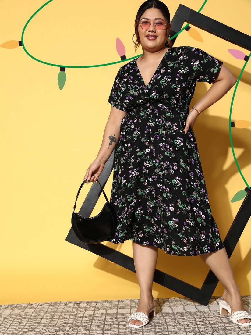 Buy Berrylush Curve Floral Crepe Midi Dress Dresses for Women 20911342 Myntra