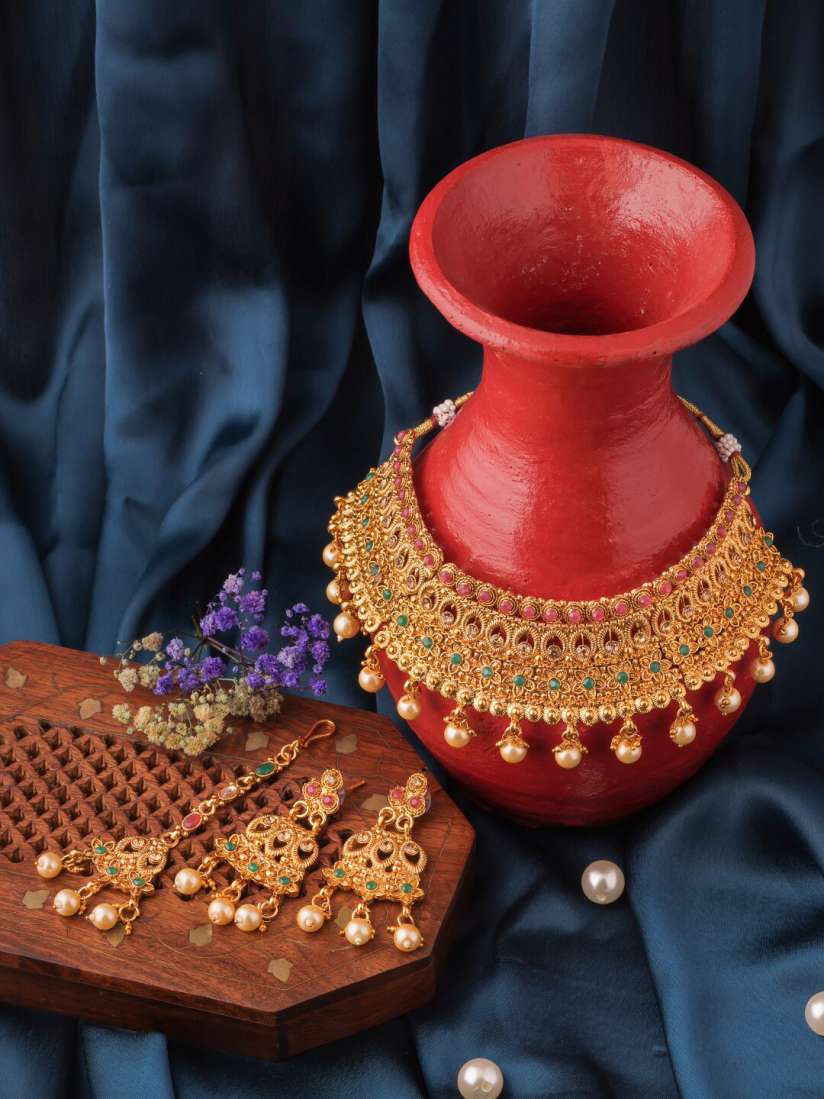 Buy Brandsoon One Gram Gold Plated Red Artificial Stones Studded Beaded Jewellery Set Jewellery Set for Women 20912704 Myntra