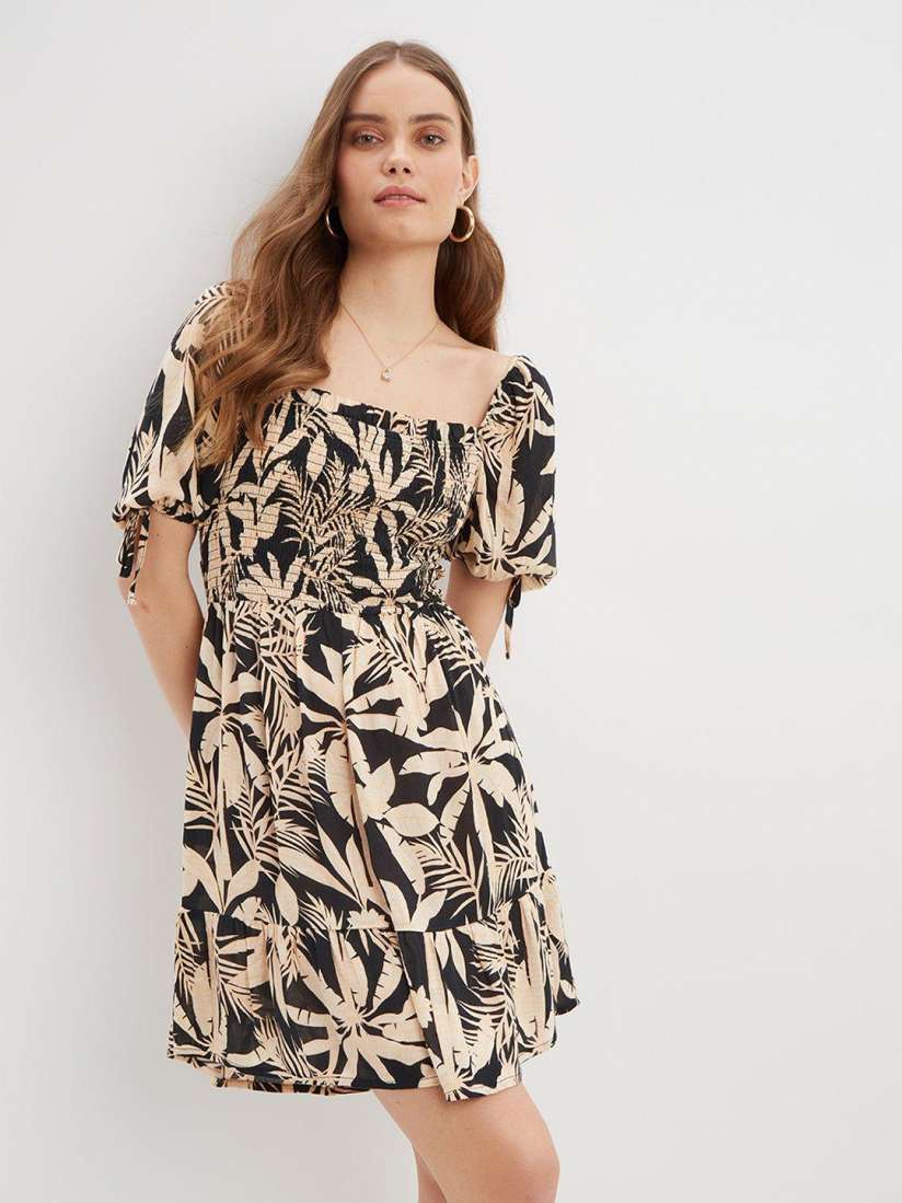 Buy DOROTHY PERKINS Black Beige Tropical Print Smocked A Line Mini Dress Dresses for Women 20956704 Myntra