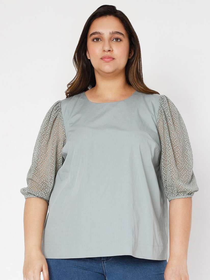 myntra plus size top