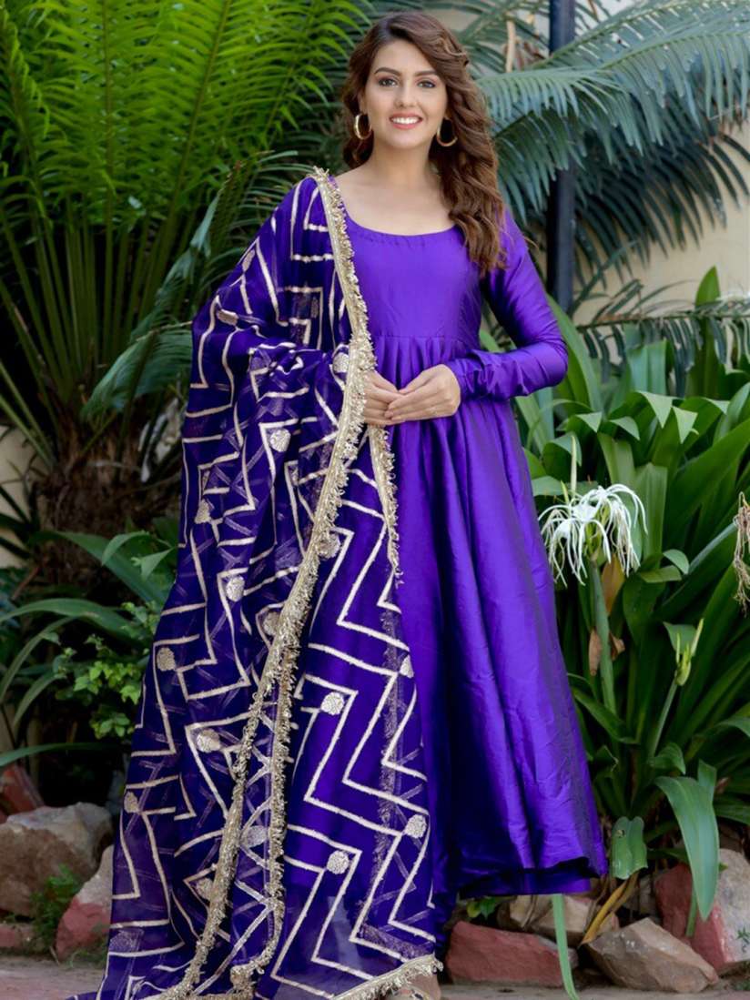Buy OneWe Women Pleated Gotta Patti Kurta with Churidar Dupatta Kurta Sets for Women 21008352 Myntra