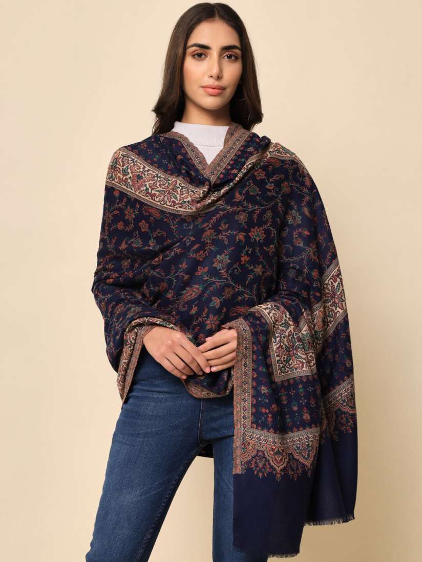 Shawl myntra discount