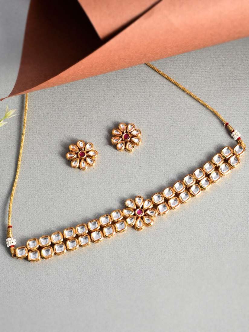Buy Voylla Gold Plated Kundan Studded Jewellery Set Jewellery Set for Women 21047050 Myntra