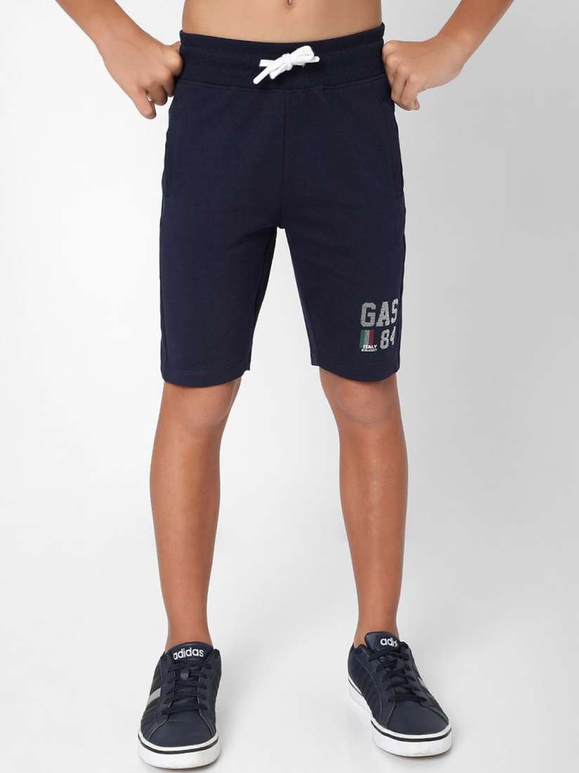 Slim fit boys shorts top