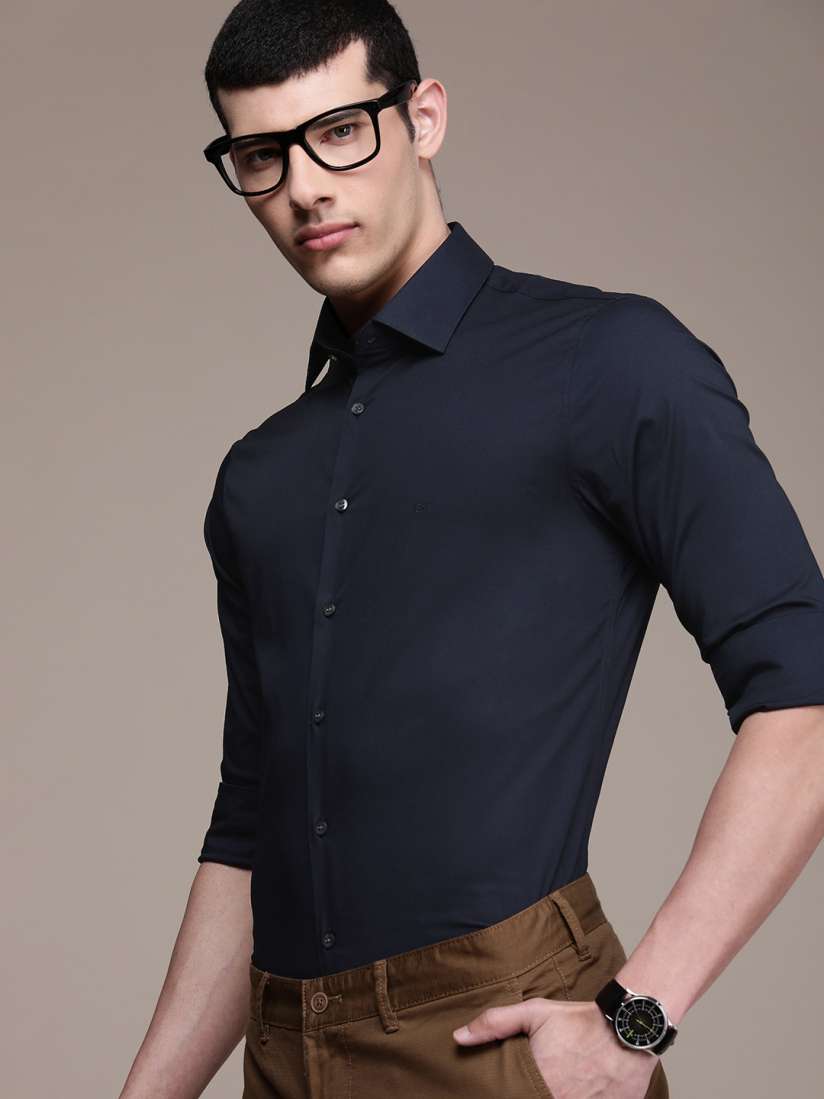Buy Calvin Klein Jeans Men Solid Slim Fit Casual Shirt Shirts for Men 21086152 Myntra