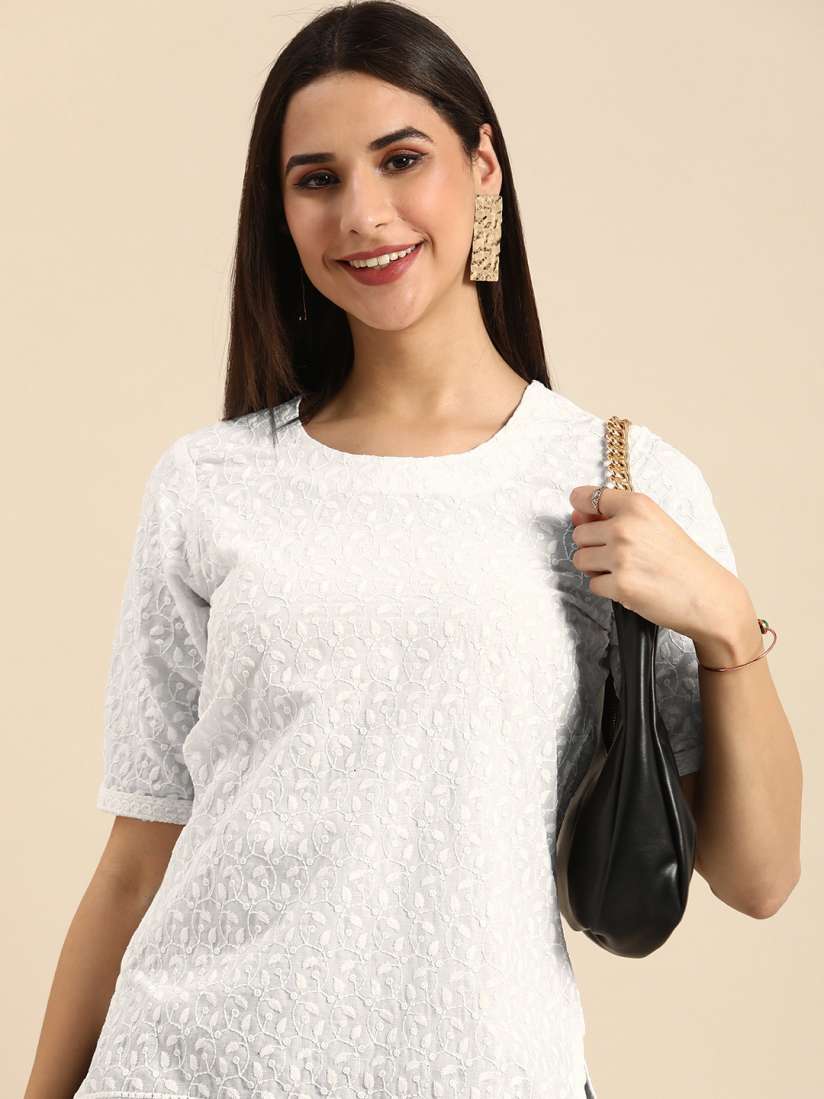 Buy Anouk White Floral Chikankari Embroidered Pure Cotton Kurti Kurtis for Women 21111902 Myntra