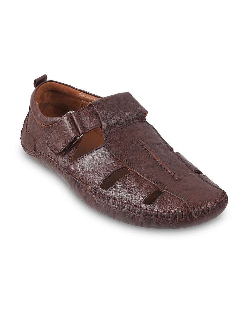 Myntra sandals for men online