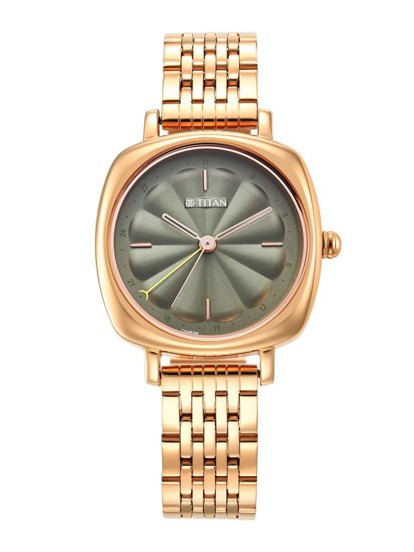 Fossil or titan frilly which is better
