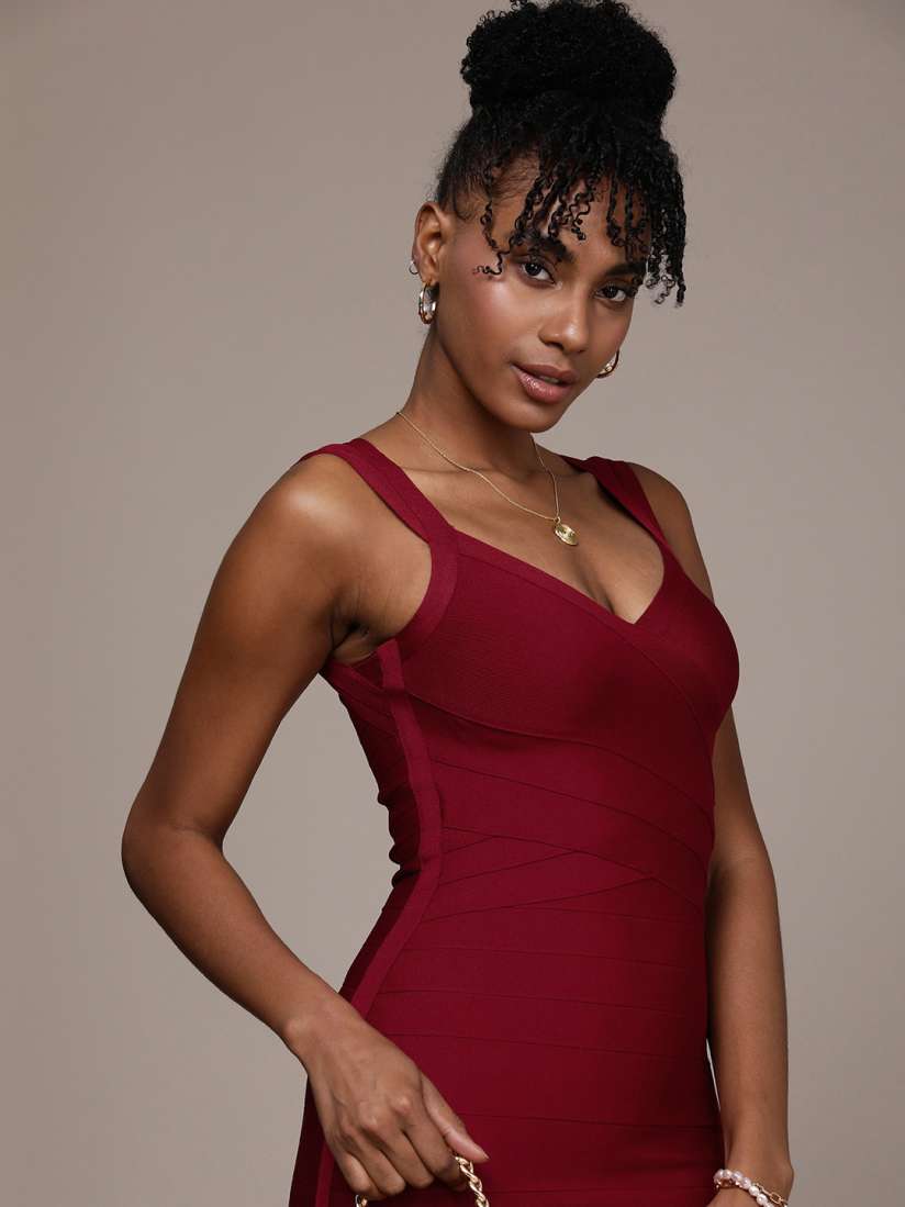 Bebe bodycon dress top