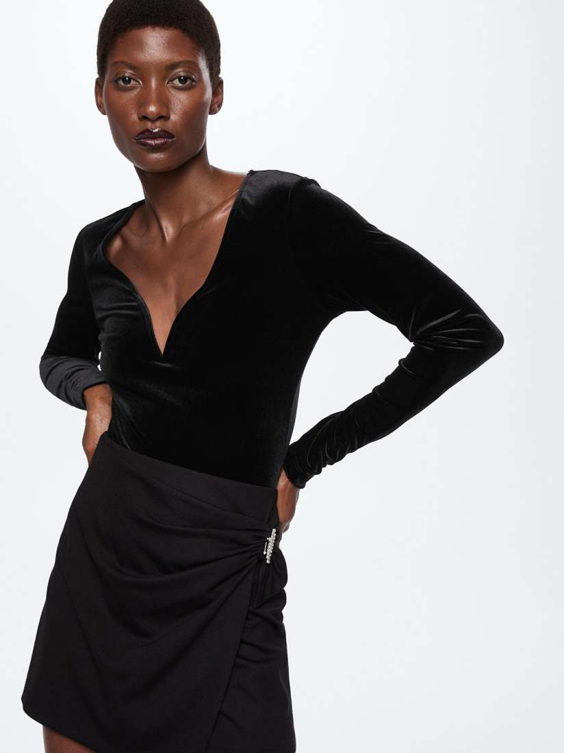 Buy MANGO Velvet Sweetheart Neckline Bodysuit Bodysuit for Women 21198272 Myntra