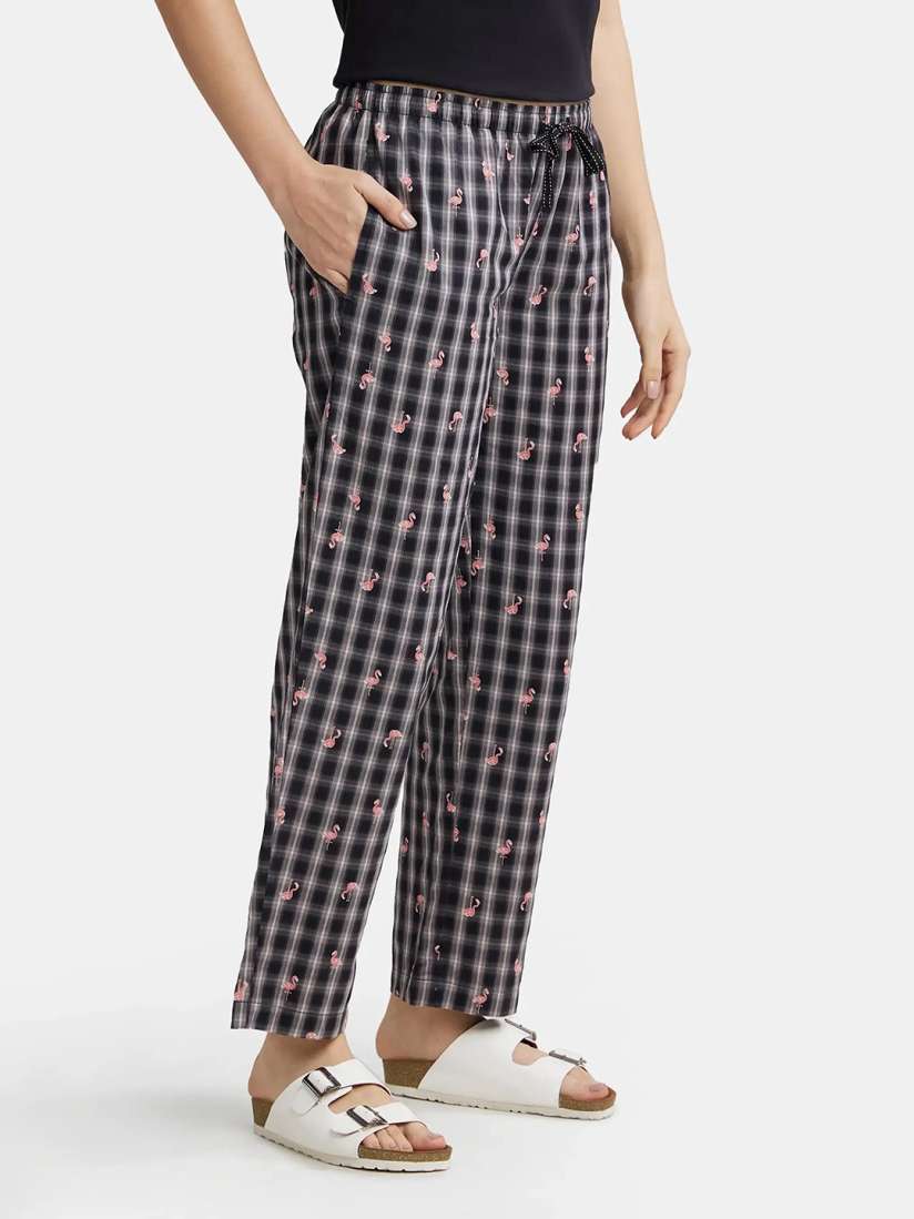 Buy Jockey Super Combed Cotton Woven Fabric Relaxed Fit Striped Pyjama with Side Pockets RX06 Lounge Pants for Women 21212554 Myntra