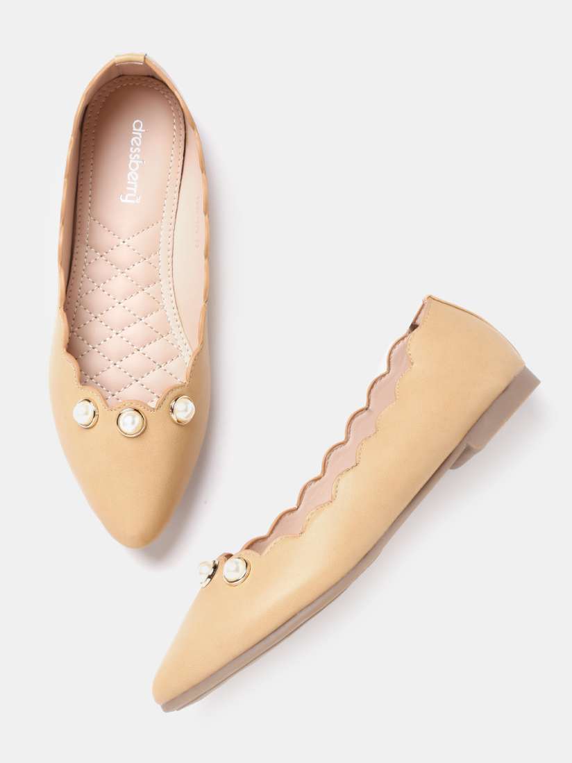 Dressberry ballerinas store