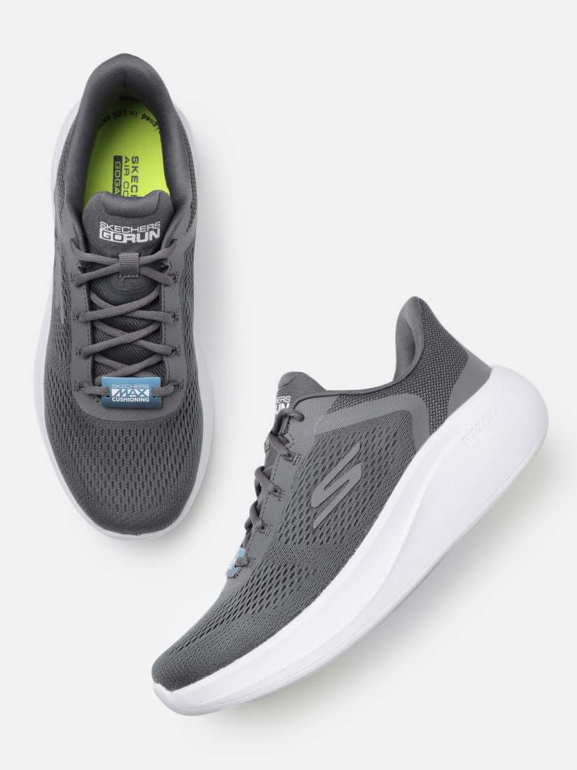 Skechers goga max running shoes top